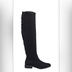 FRENCH CONNECTION Over the knee black boots.